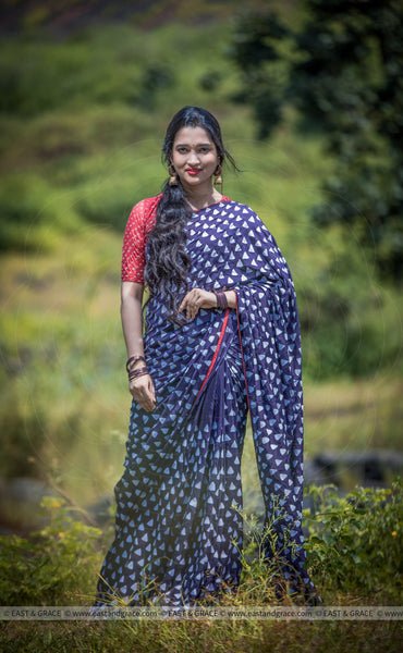 Shayantani Navy Blue Muslin-Cotton Hand-Painted Saree