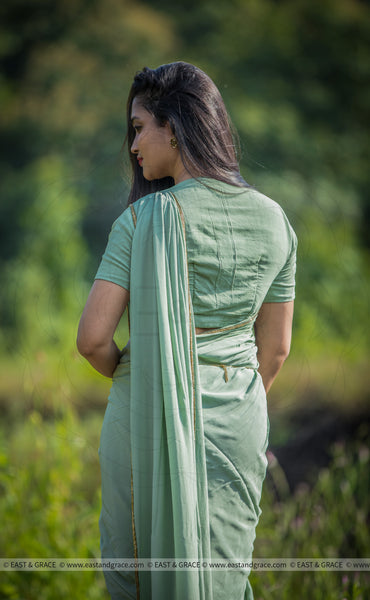 Hornet Pure Silk-Crepe Hand Embroidered Saree