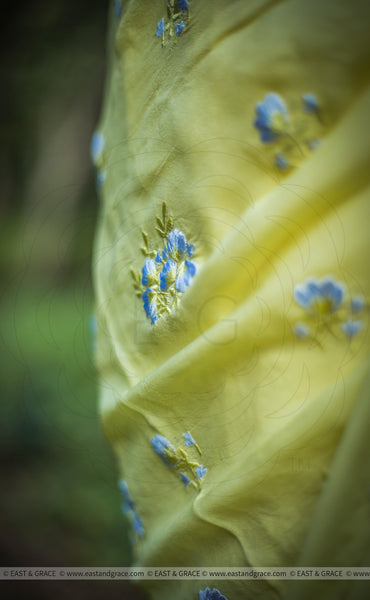 Sungold Pure Flat Silk-Chiffon Hand-Embroidered Saree