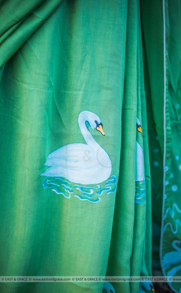 Mugdha Muslin-Cotton Hand-Painted Swans Saree